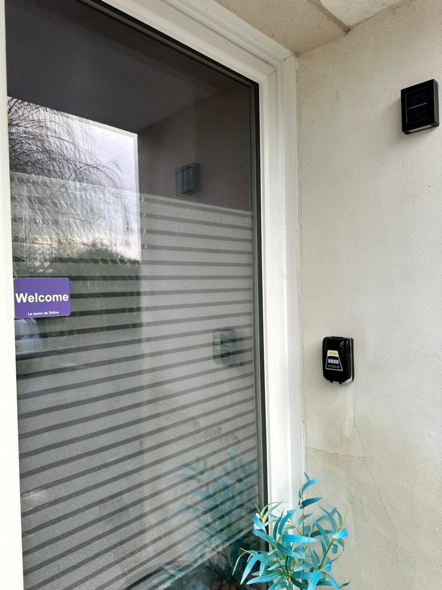 Le Cocon De Didine, Beau F2, 2 Places De Parking Clos, Proche Disneyland Quincy-Voisins Exterior photo